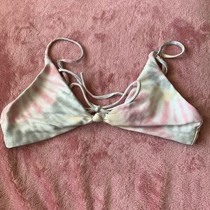 Skatie Loveland Sarah bikini top size S